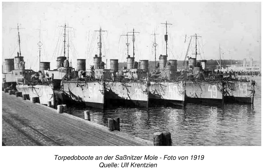 Torpedoboote an der Saßnitzer Mole - Foto von 1919 – Quelle: Ulf Krentzien