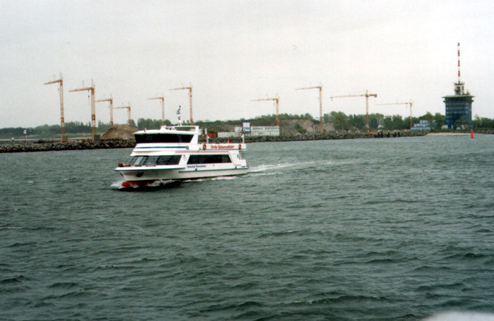 Foto vom Vereinsleben: Maiauslaufen 2004 mit der MS „Baltica“